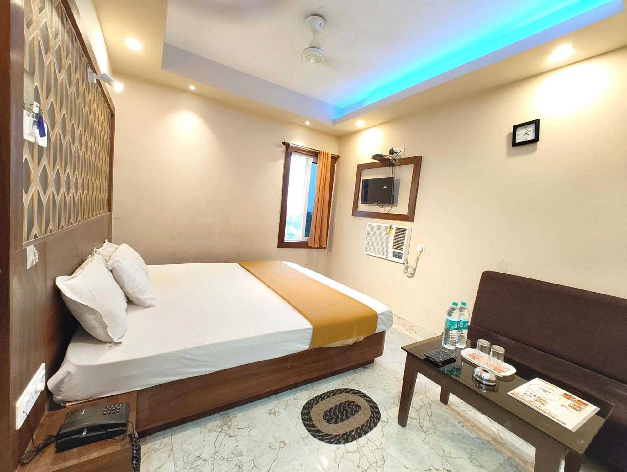 Goroomgo Park View Puri - Spacious And Decorated Room - Best Hotel In Пури Екстериор снимка