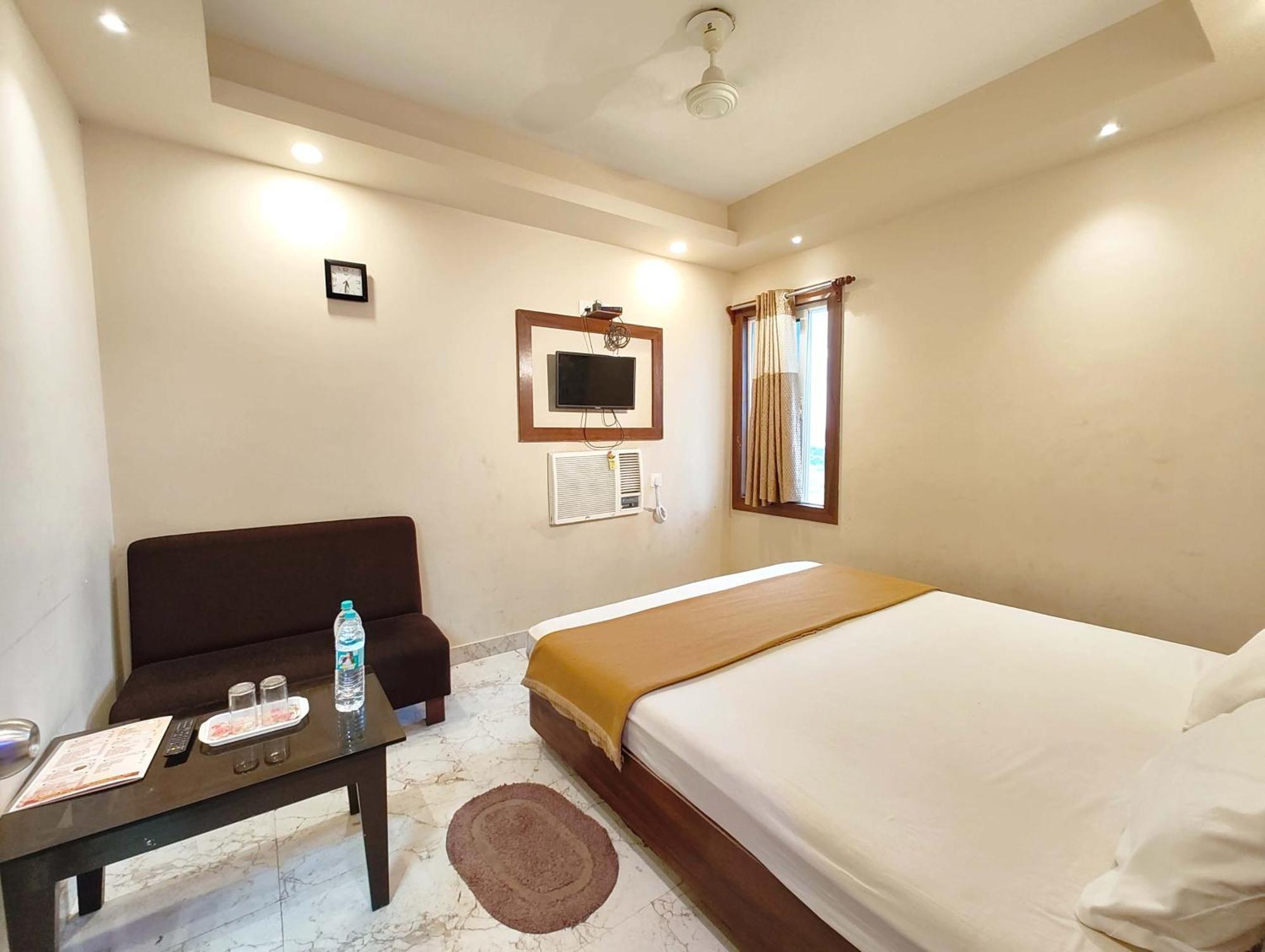 Goroomgo Park View Puri - Spacious And Decorated Room - Best Hotel In Пури Екстериор снимка